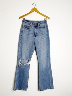 American Eagle Highest Rise 90s Flare Jeans Size 4 Distressed Light Wash